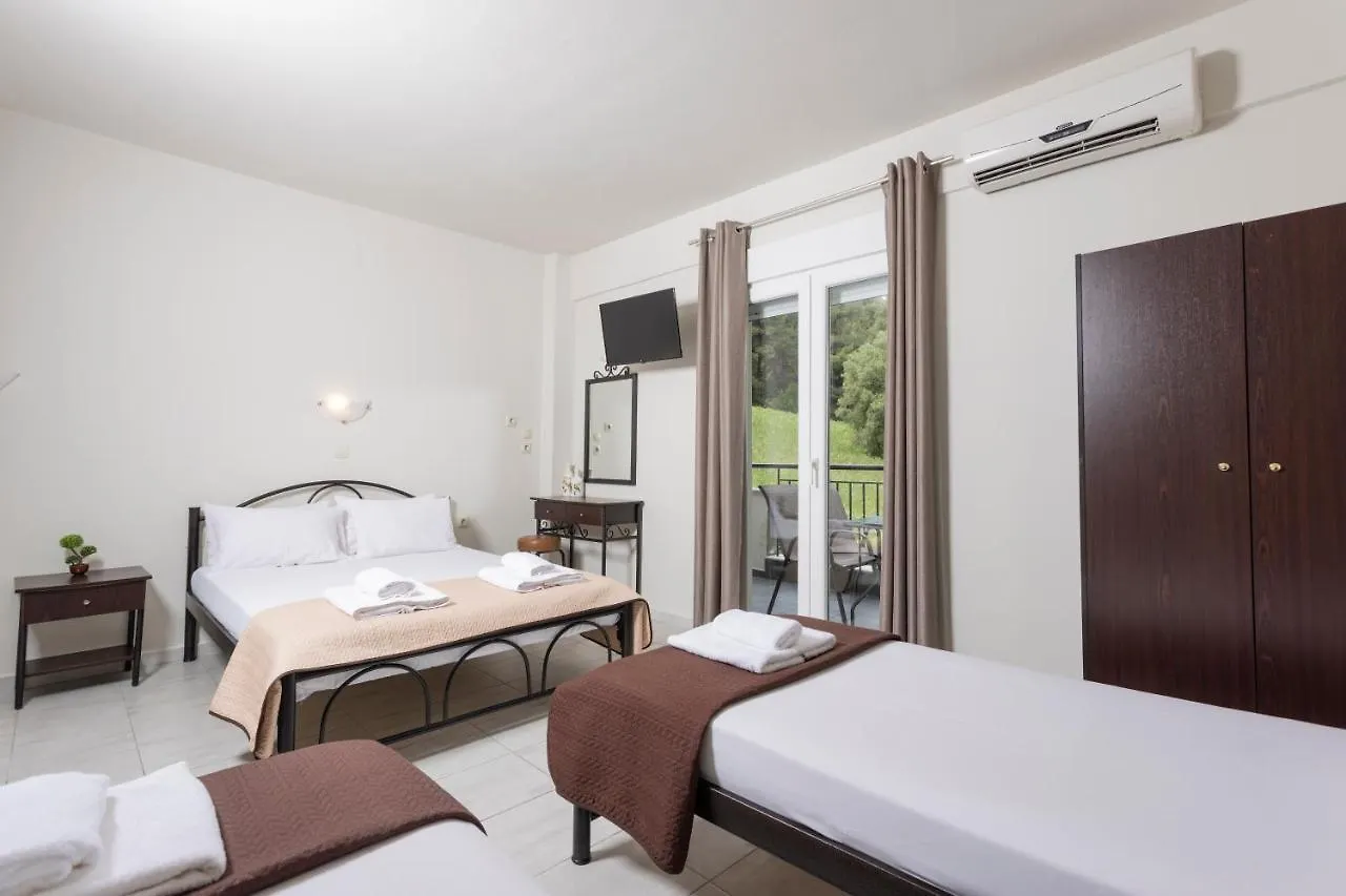 Avra Studios Paliouri Aparthotel